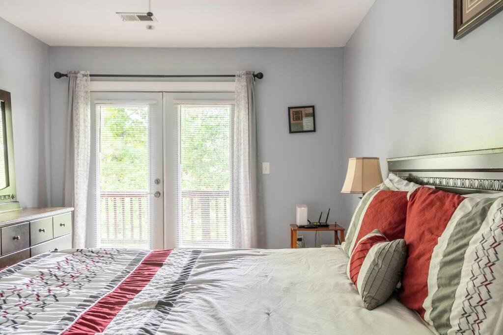 Private Room Balcony And Bathroom In 찰스턴 외부 사진